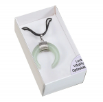 Roheline aventuriinist amulett ripats