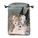 Loputyn satiinist kaardikott