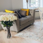 WATSON 2-kohaline diivan 171x88xH80cm, kattematerjal: kangas, v&auml;rvus: hall-beež