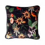 Padi BLACK HOLLY 45x45cm, lilled mustal taustal