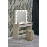 HOLLYWOOD 2 v&auml;rv: ka&scaron;miir