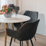 Tool NAOMI 61x60,5xH47/84cm, kattematerjal: kangas, v&auml;rvus: tumehall, mustad metalljalad