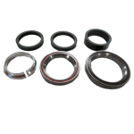 Specialized integreeritud juhtraua laager | 1-1/8" Upper / 1-3/8" Lower / 45X45&deg; / Split Compression RingG & Carbon Spacers