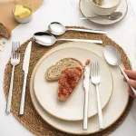 BW124271EU7 44-Piece Winslow Cutlery Set