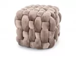 Faris sametne pouffe
