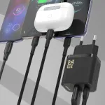 &bdquo;Dudao K13Pro&ldquo; 20 000 mAh laadija integreeritud USB-A-, USB-C- ja &bdquo;iPhone Lightning&ldquo;-kaabliga, must