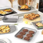 BW13666 Essentials 35cm Baking Tray