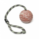 Julius K9 kummipall k&auml;epidemega - Kummipall koertele k&auml;epidemega