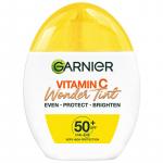 GARNIER Vitamin C Wonder Tint SPF 50 &ndash; tooniv vedelik 40 ml Light