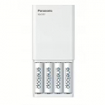 Panasonic Smartplus USB + 4 x AA Eneloop 2000 mAh K-KJ87MCD40USB