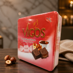 &Scaron;okolādes konfektes ar lazdu riekstu pildījumu, metāla kaste, Vigos, 600g