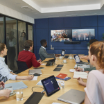 Kamera internetowa Poly Wideobar Studio X72 All-in-One bez łączności radiowej i kabla zasilającego TAA | A4MA5AA | 198415349316