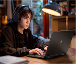 Acer Nitro V17 AI ANV17-41-R8JV 17.3" FHD Ryzen 7 260 RTX 5050 16GB/1TB Win11 | NH.QYSEG.002 | 4711474552334