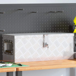 Hoiukast, h&otilde;bedane, 60 x 23,5 x 23 cm, alumiinium