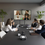 Maclean TV stand / cart, camera shelf, on wheels, 37-70", max load 45kg/5kg shelf, max. VESA 600x400, MC-113 B