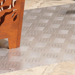 Ruudulised plaadid 4 pcs h&otilde;bedane 90 x 40 cm alumiinium