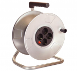 Kaablitrummel 4 pesa, t&uuml;hi, terasplaadist