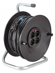 Maandusega pikendusjuhe 4 pesa / 50.0m rull kaablitrummel IP20 3G 1.5 mm&sup2; plastikust