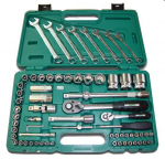 Padrunite ja t&ouml;&ouml;riistade komplekt 1/4 ja 1/2 68pr Honiton