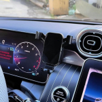 LSXEL mobiiltelefoni hoidik, mis &uuml;hildub Mercedes Benz GLC X254 Coupe C-klassiga w206 C206 2022 2023 2024 (GLC X254 2023-2024/C klassi W206 2022-2024 jaoks)