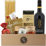 Kinkekorv Kulinaarne Itaalia t&auml;is kuiva punast veini ja Itaalia h&otilde;rgutisi Pasta, pesto, oliivid, veinikraakeri, tr&uuml;hvlid, kinkekorv meestele ja naistele s&uuml;nnip&auml;evaks, j&otilde;uludeks.