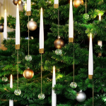 Johiux 12 LED ujuvk&uuml;&uuml;nla pakett koos taimeri, puldiga, j&otilde;ulukaunistus, j&otilde;ulupuu k&uuml;&uuml;nla komplekt, leegita koonilised LED k&uuml;&uuml;nlad j&otilde;ulupuu kaunistamiseks, akutoitega