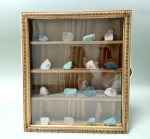HAORIZISHOP Rock Display Case Rock Collection Box with Shelves Suitable for Agate Opal Crystal Stone Holds Fossils Artifacts Farmhouse Decorations Wood Crystal Organizer for Stone Storage