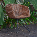 Casa Moro Paris Rattan Tool Brown koos k&auml;etoega, Premium Quality Wicker Chair valmistatud looduslikust rotangist, k&auml;sitsi kootud disainer punutud tool, Retro tool k&ouml;&ouml;k, aed, terrass, s&ouml;&ouml;gituba, IDSB63