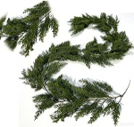 1,8 m j&otilde;ulup&auml;rg valmistatud kunstlikust rotangist, korduvkasutatav ja l&otilde;igatud, tugev ja stiilne, sobib s&ouml;&ouml;gilauale, trepile, seinale, j&otilde;ulukaunistustele v&auml;ljas.