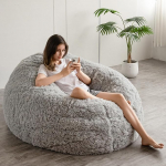 MAXYOYO Giant Bean Bag Bed, &uuml;mmargune Bean Bag Chair, suur diivan pika Faux Fur kattega ja koheva t&auml;itega t&auml;iskasvanutele, paaridele, k&uuml;lalistele (Hall, 150 x 150 cm)