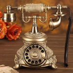 Telefoni lauatelefon, messingist imitatsioon, vintage stiilis, vana stiiliga p&ouml;&ouml;rlev telefon Hotell/kaubanduskeskus/eelikud Kodu/kodu ja kontor Vaigust telefon, elegantne ja maitsekas 109