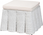 bali & pari Palm Scallop Natural Rattan Ottomani, valge