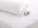 Cuddledown 100% puhtast puuvillast tikitud madratsikaitse mitteallergiline masinpesuk&otilde;lblik (v&otilde;revoodi suurus 60x120cm)