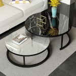 Kaasaegne &uuml;mmargune kohvilaud 2 pesitsuslaua komplekt Karastatud klaasist metallist k&uuml;ljelaua elutuppa must raam 28"+20"