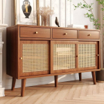 SogesHome Buffets Sideboard kapp, 3 sahtlit, 3 l&uuml;kanduksed, rotangist kudumine uste esiosadel, t&auml;ispuidust jalad, kuldne metallist vibuk&auml;epide, reguleeritavad riiulid, 120 x 40 x 78 cm.