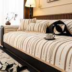 Gestreifter Chenille-Sofabezug Weicher Warmer Sofaschutz Mit Rutschfesten Latexpartikeln Haustierfreundlicher Sofabezug F&uuml;r 3-Sitzer-Sofas Im Wohnzimmer (Khaki)(110 * 110cm)