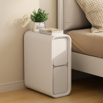 Kitsas valge nahast &ouml;&ouml;kapp 2 sahtliga 20cm laiusega