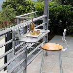 Kokkupandav r&otilde;duriiuli laud - mitmek&uuml;lgne &otilde;ues rippuv laud ruumi s&auml;&auml;stev kokkupandav disain tekkidele ja terrassidele, ideaalne toidu ja jookide jaoks, sobib ideaalselt v&auml;ikestesse ruumidesse.