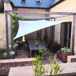 Clara Sun Shade Sail k&otilde;rge kvaliteediga 98% UV-blokk veekindel ruudukujuline puhas valge varikatus p&auml;ikesevarju purje patio / &otilde;ue / siseruumide jaoks (ristk&uuml;lik 3m x 5m, valge)