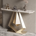 Moderner 47-Zoll-Konsolentisch mit geometrischem Metallrahmen, Stabiler Rockboard-Aufbewahrung, stilvoller Akzenttisch f&uuml;r Eingangsbereich, Wohnzimmer, Flur und Foyer (Wei&szlig; und Gold)