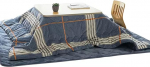 Kotatsu Madal laud Kotatsu 4 tk komplekt Talvine elutuba Puidust k&uuml;ttelaua Sinine flanell vilt R&otilde;du k&uuml;ttelaua puit 75 x 75 x 38 cm, puit 75 x 75 x 38 cm, puit 75 x 75 x 38 cm