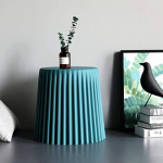 Kreativer runder Couchtisch aus Kunststoff - kleiner Beistelltisch f&uuml;r Wohnzimmer und Nachttisch, Kuchenform, Heimdekoration, modernes Design (Farbe: D)