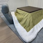 &Uuml;lim Jaapani Kotatsu komplekt: T&auml;ielik laud + futon + k&uuml;ttekomplekt energiat&otilde;husate k&uuml;tte, reguleeritava termostaadi ja disainiga aastaringseks mugavuseks - ideaalne koju, kontorisse ja kontoritesse.