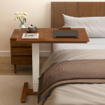 Massiivpuidust voodilaud varjatud ratastega, reguleeritav haiglavoodilaud, rullitav s&uuml;learvuti laud koos jagatud kahekordse t&ouml;&ouml;laua ja pneumaatilise gaasit&otilde;stukiga haigla jaoks