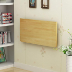 Kokkupandav seinalaua ruumi s&auml;&auml;stev terasraam v&auml;ike kokkupandav laud kodukontorile hommikuvalgus