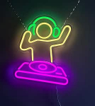 Neoonm&auml;rk, DJ Boy LED neoonvalgus, kollane + roheline + lilla LED valgusm&auml;rk Neon Neonm&auml;rk &ouml;&ouml;sel, akr&uuml;&uuml;l USB neoonm&auml;rk helendav kiri seinale m&auml;nguruumi baarile peo kaunistamiseks - 40 x 30 cm - 40 x 30 cm