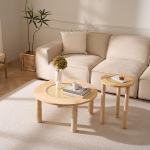 &Uuml;mmargune kohvilaud, 2 puidust k&uuml;ljelaua komplekt, karastatud klaasi ja rotangist v&auml;limusega elutoa- ja magamistoa laud, puhkeala, l&auml;bim&otilde;&otilde;t 80 x 39 cm ja l&auml;bim&otilde;&otilde;t 40 x 60 cm.