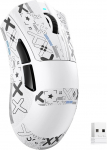 MAMBASNAKE X ATTACKSHARK V3 traadita m&auml;nguhiir koos kleeplindiga, 65g kerge, jagatud disain paremak&auml;elistele kasutajatele, kuni 25000DPI, 1000Hz, PAW3311 sensor, BK52820 MCU, 2.4G/BT/USB-C, 500mAh
