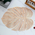 AMDXD 6 taldriku komplekt Pesemisv&otilde;imelised kaasaegsed PVC lauamatted Boho Leaf libisemisvastased lauaplaadid Dekoratsioon Rose Gold k&ouml;&ouml;ki koju restorani 36 x 46 cm