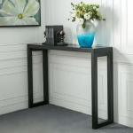 Moodne konsoollaud ristk&uuml;likukujulise alusega, seinapinnad, k&uuml;lgmine esikus, sissep&auml;&auml;sulaud, konsoollaud, sissep&auml;&auml;sulaud m&auml;nnist, 63-tolline sissep&auml;&auml;sulaud, 63-tolline